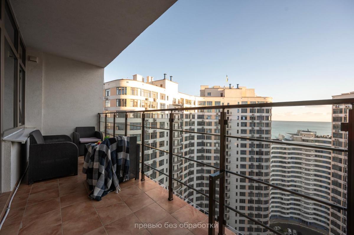 Новейшая Квартира Возле Моря Odesa Exterior photo