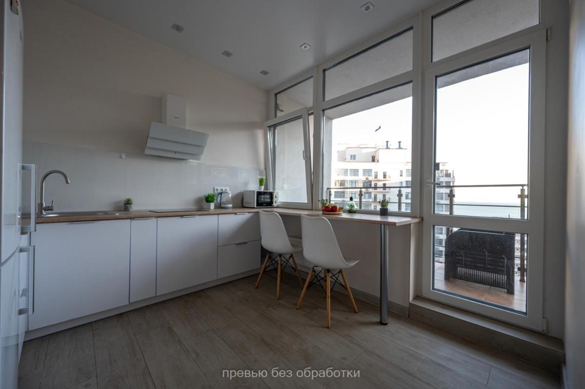Новейшая Квартира Возле Моря Odesa Exterior photo